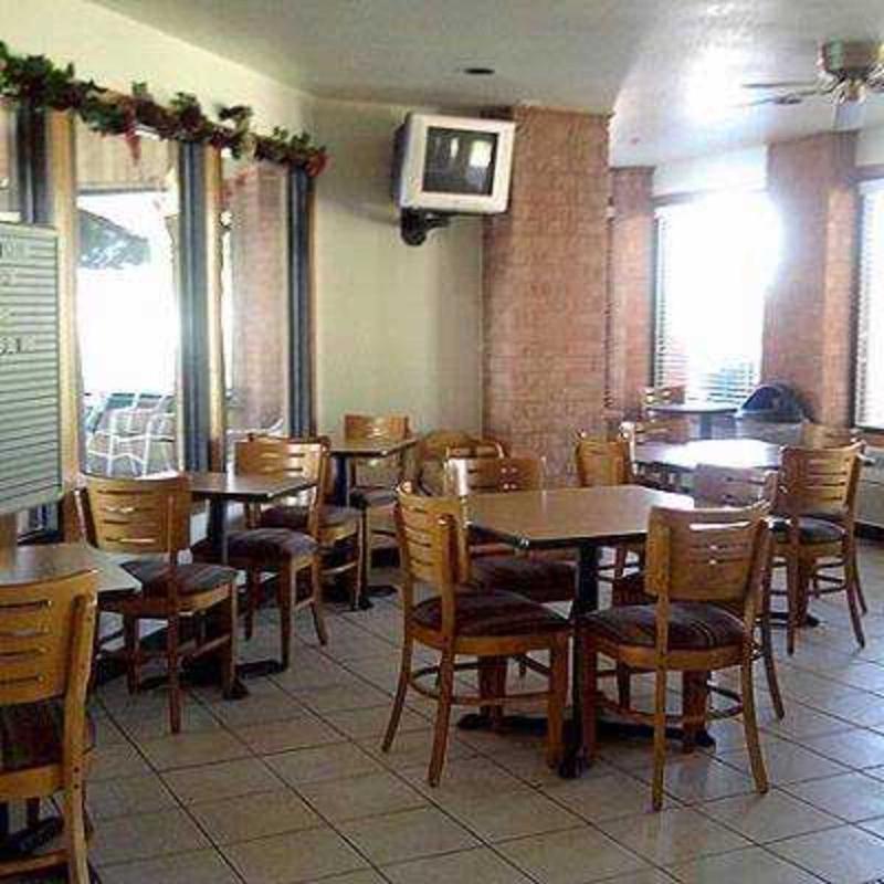 מק'קיני Econo Lodge Inn & Suites מראה חיצוני תמונה